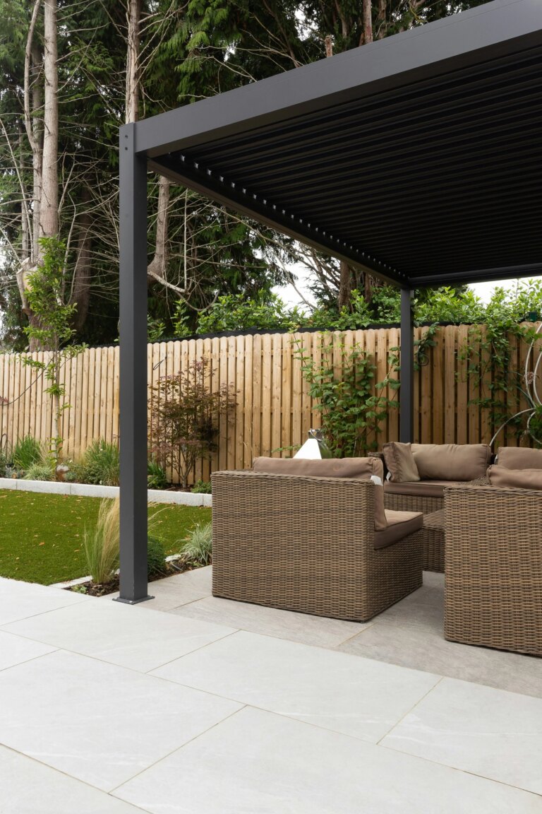 Contemporary Outdoor Living